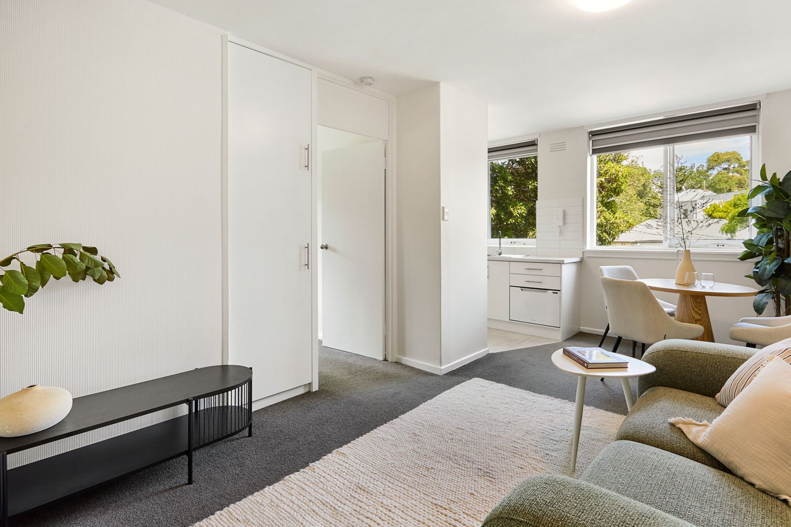 Gallery: 8/52 Moubray Street