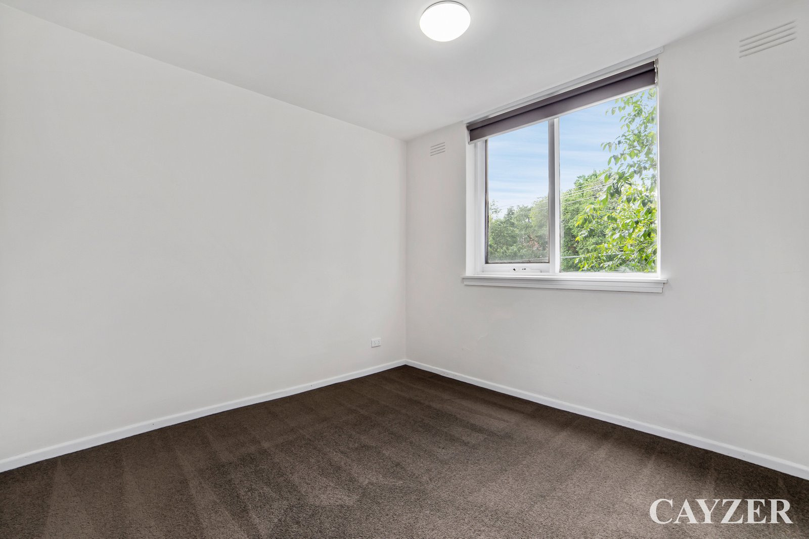 Gallery: 8/52 Moubray Street