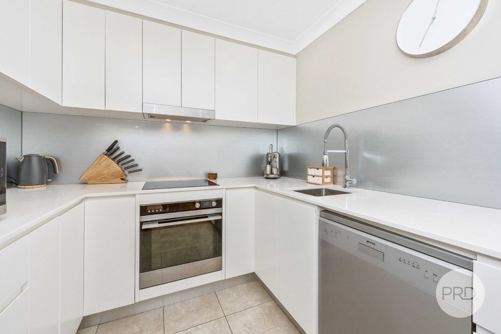 8/53 Yachtsman Crescent SALAMANDER BAY 3