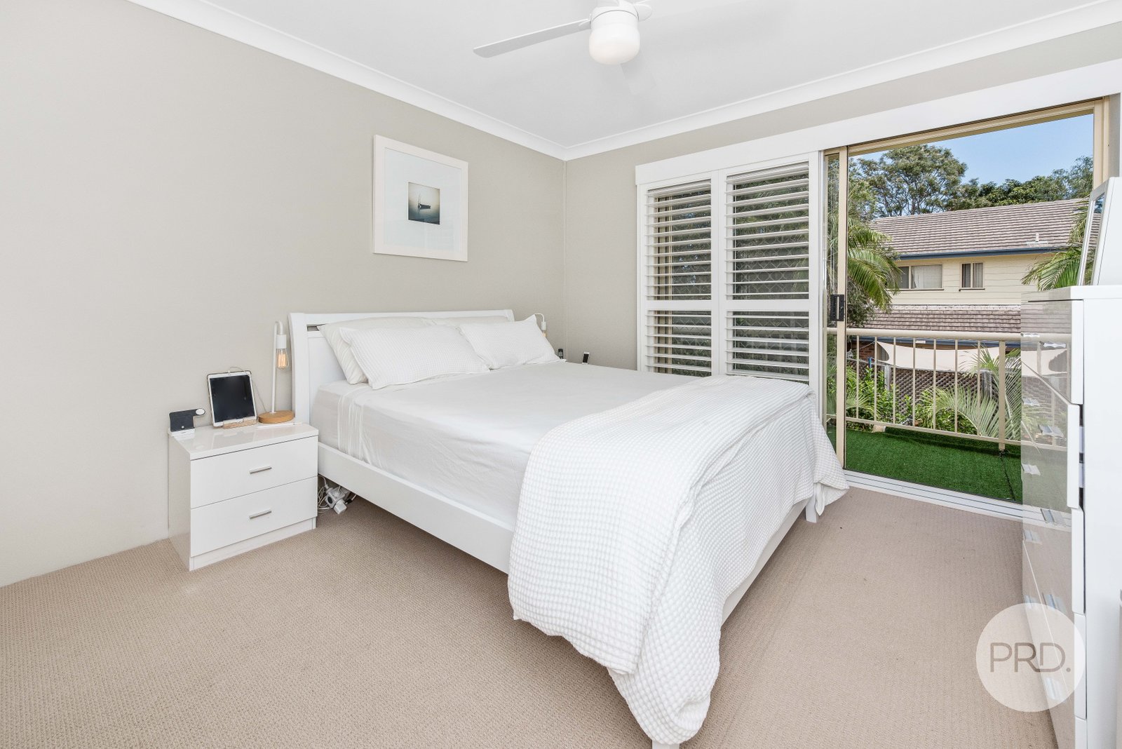 8/53 Yachtsman Crescent SALAMANDER BAY 9