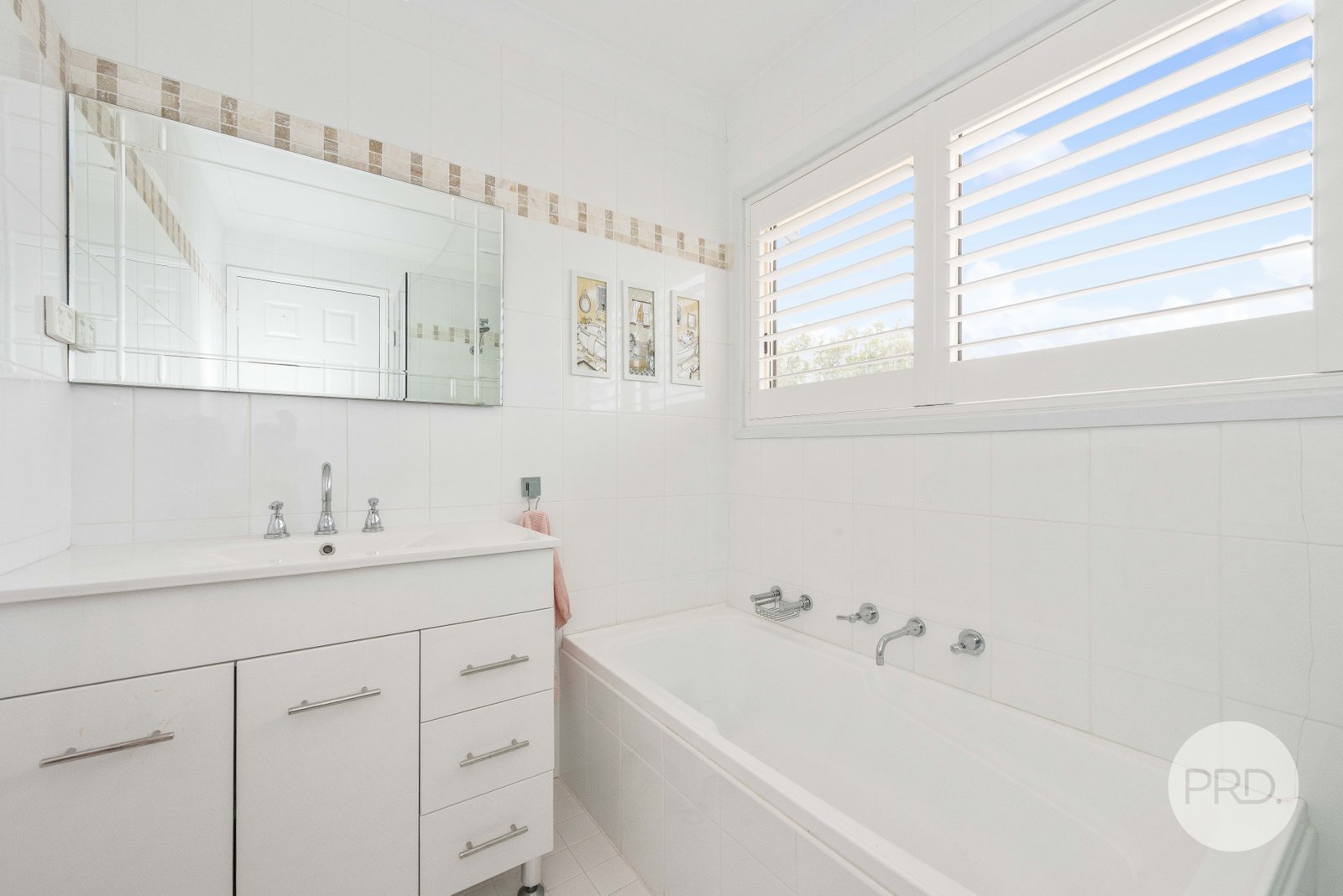 8/53 Yachtsman Crescent SALAMANDER BAY 12