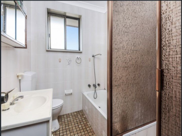 8/54 - 56 St Georges Parade HURSTVILLE 5