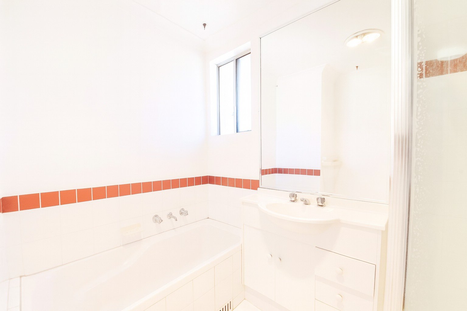 85/4 Riverpark Drive LIVERPOOL 8