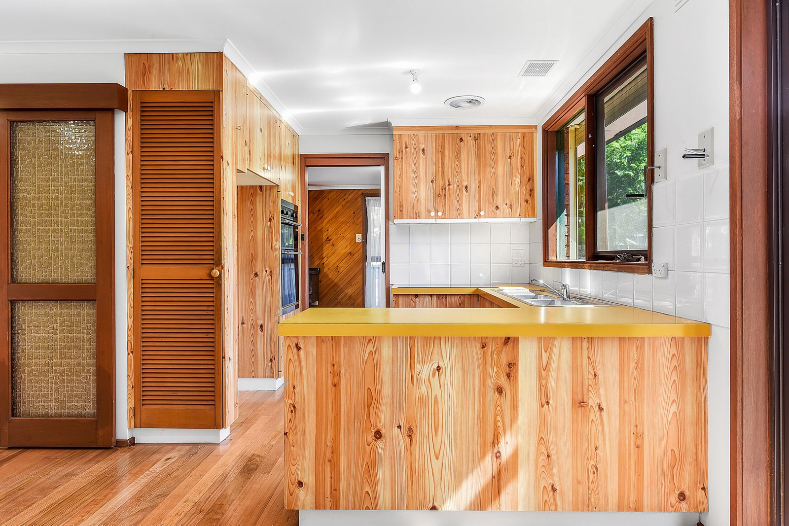 Gallery: 855 Waverley Road