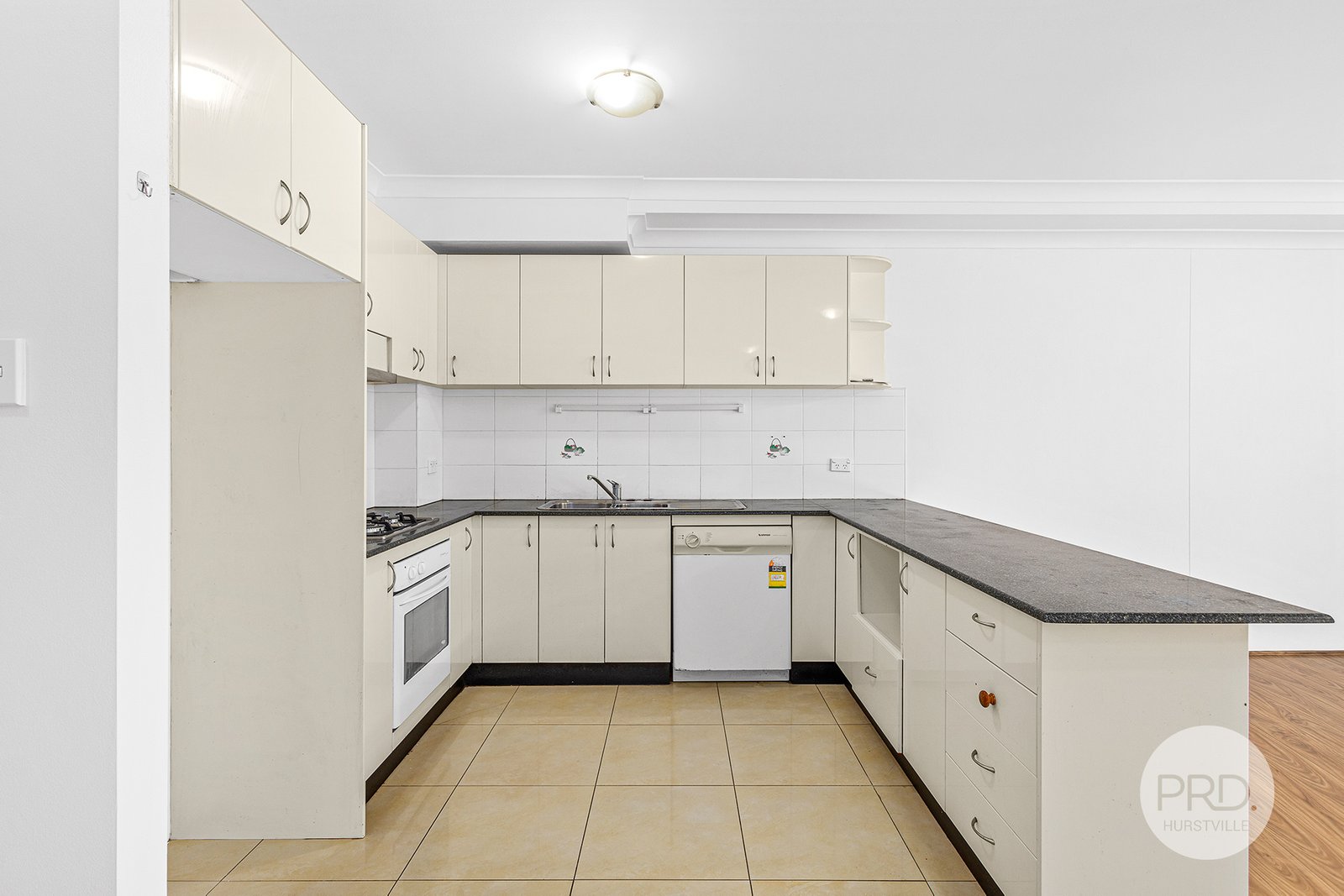 8/558-560 Princes Highway ROCKDALE 2