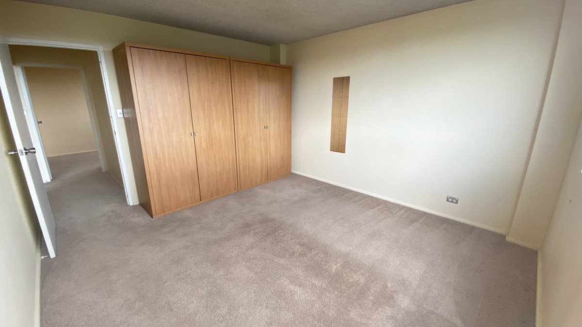 8/56 Birriga Road BELLEVUE HILL 4