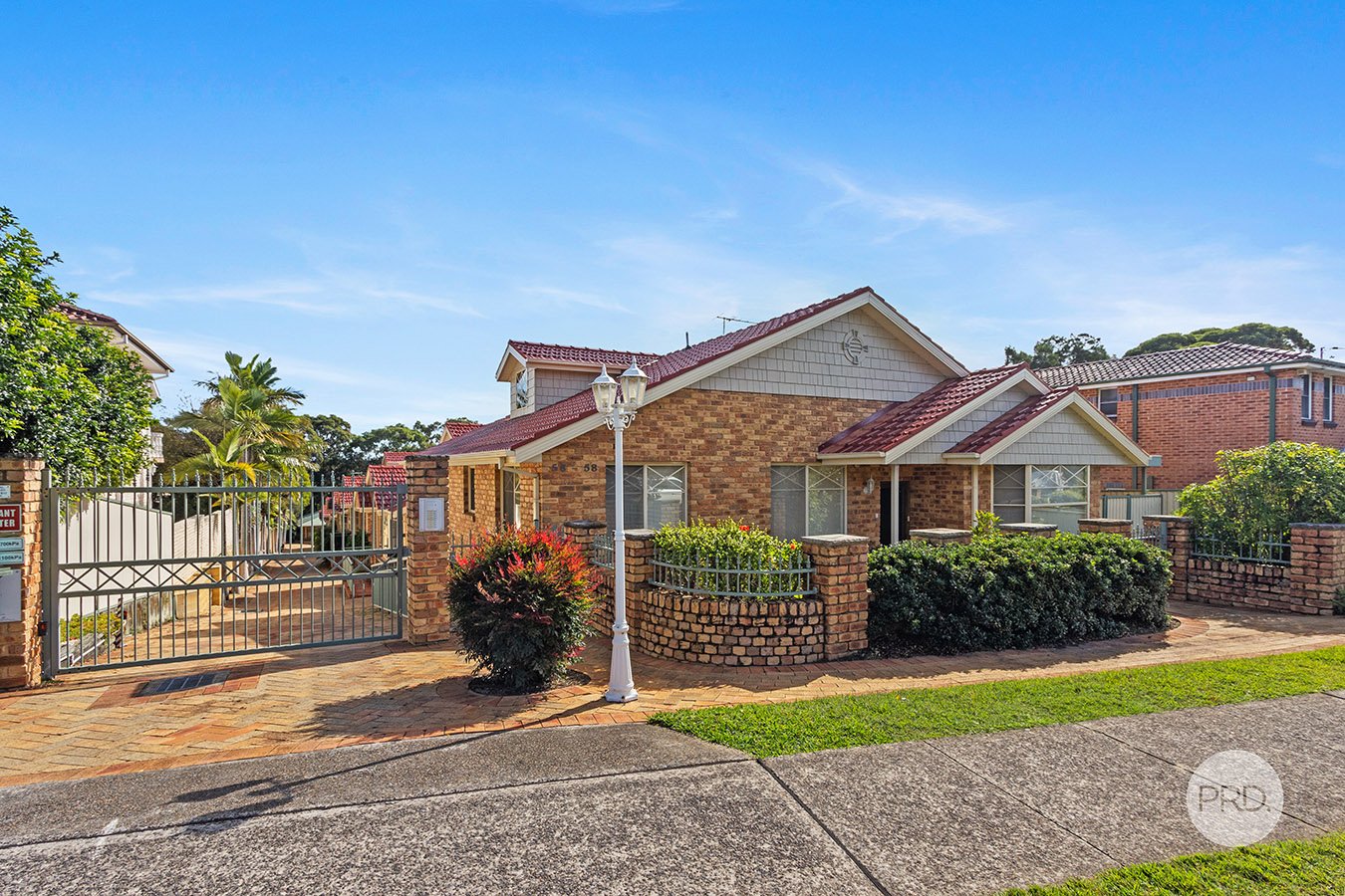 8/56 Oatley Parade OATLEY 1
