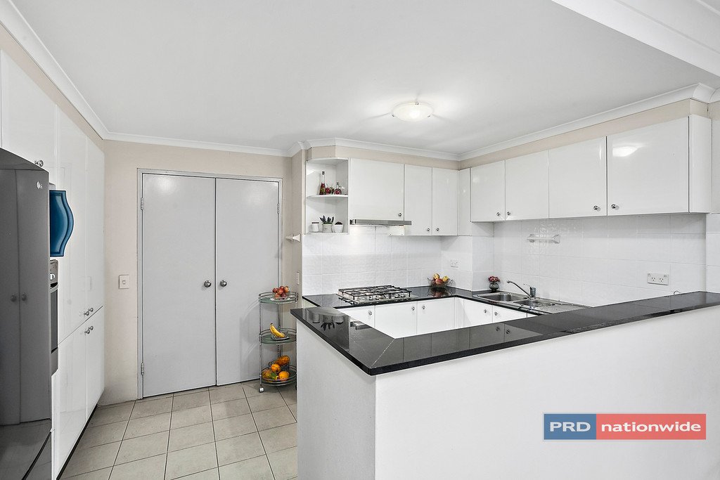 8/564 Railway Pde  HURSTVILLE 3