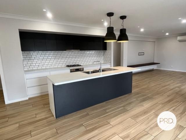 859A Tenbrink Street GLENROY 2