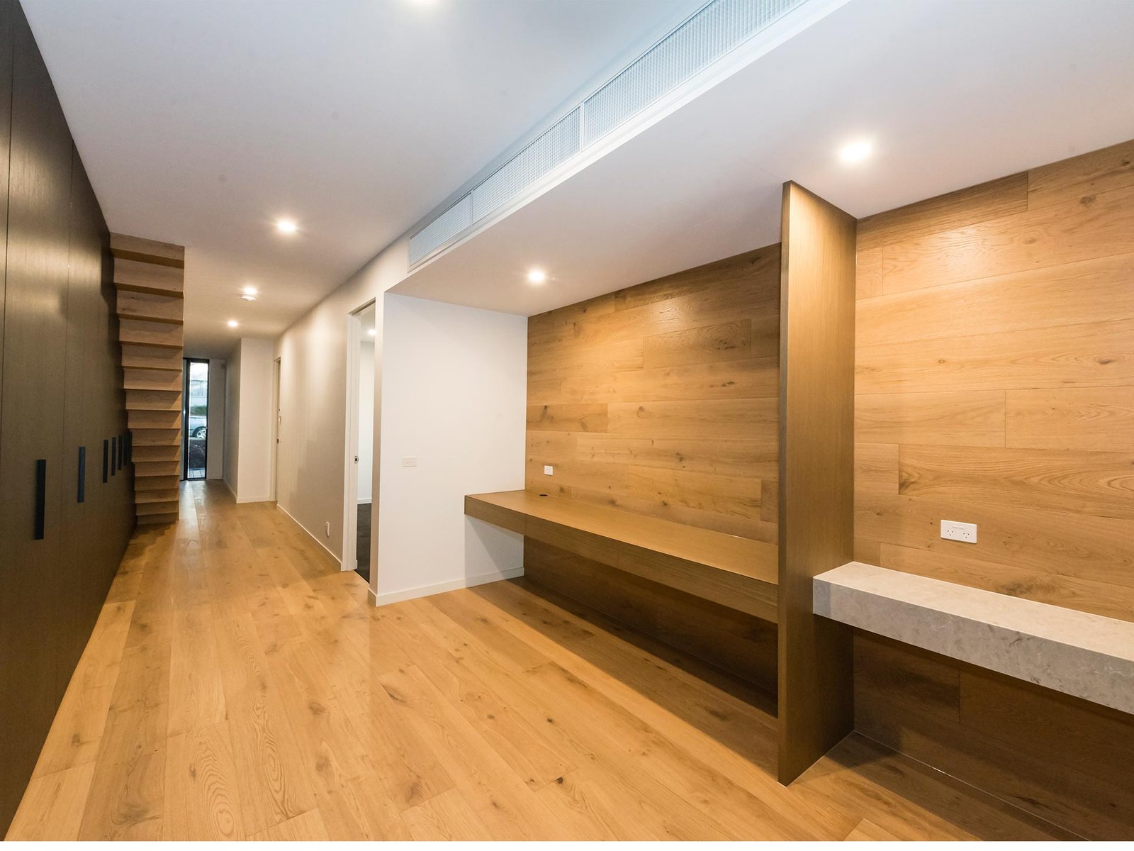 Gallery: 85a Stanley Street