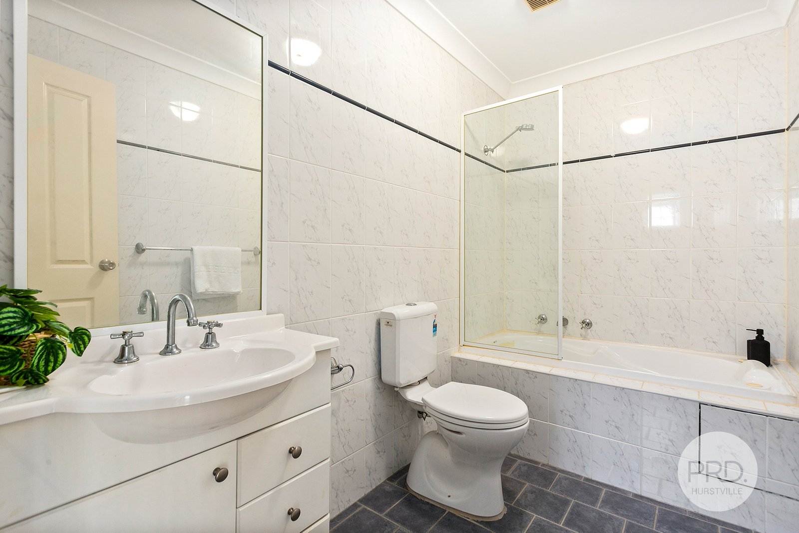 8/6-7 Rena Street SOUTH HURSTVILLE 7