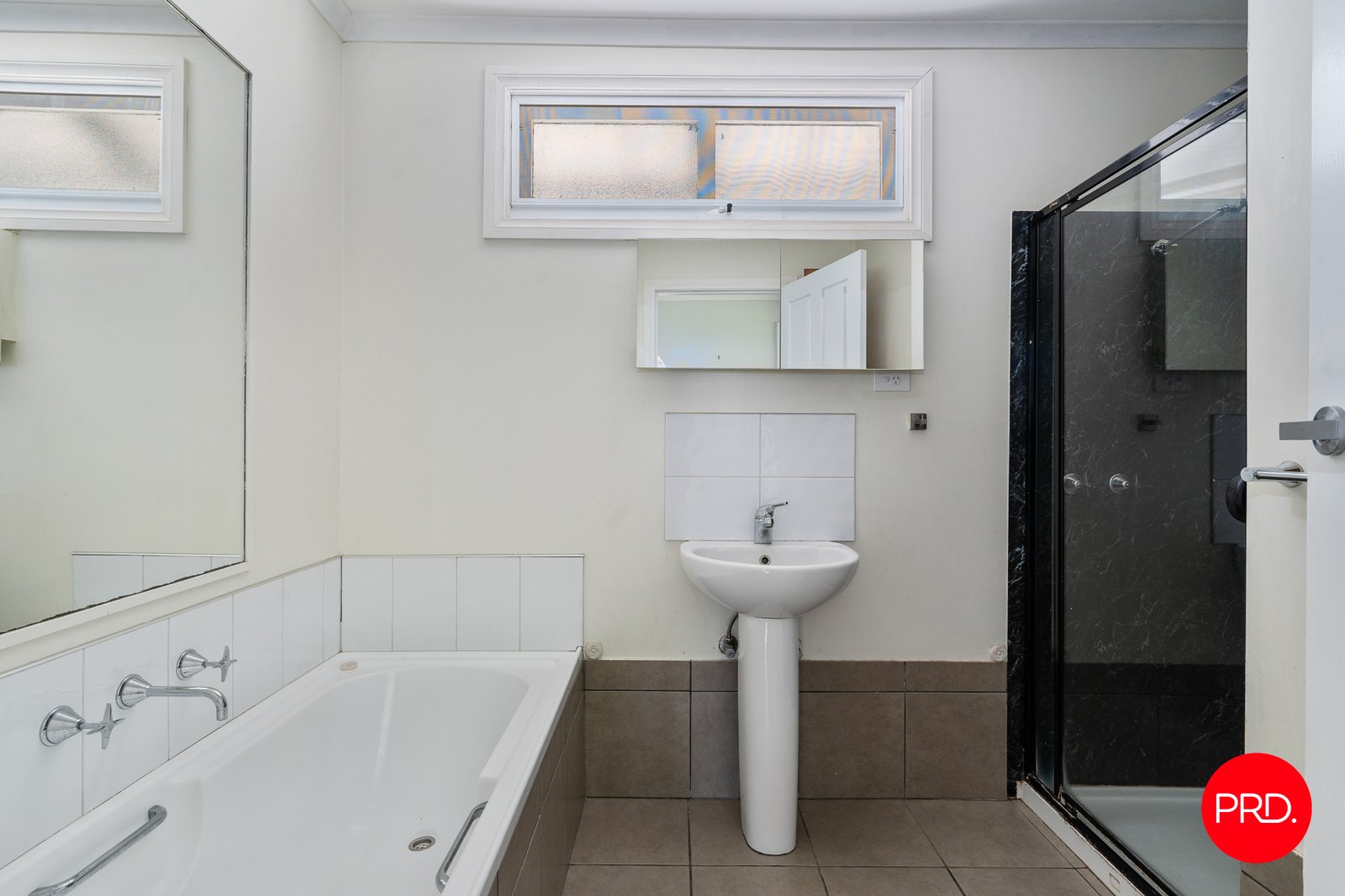 86 Albert Street LONG GULLY 11