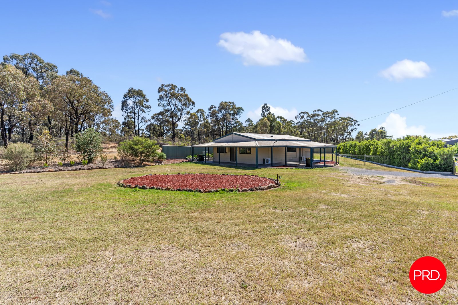 86 Albert Street LONG GULLY 14