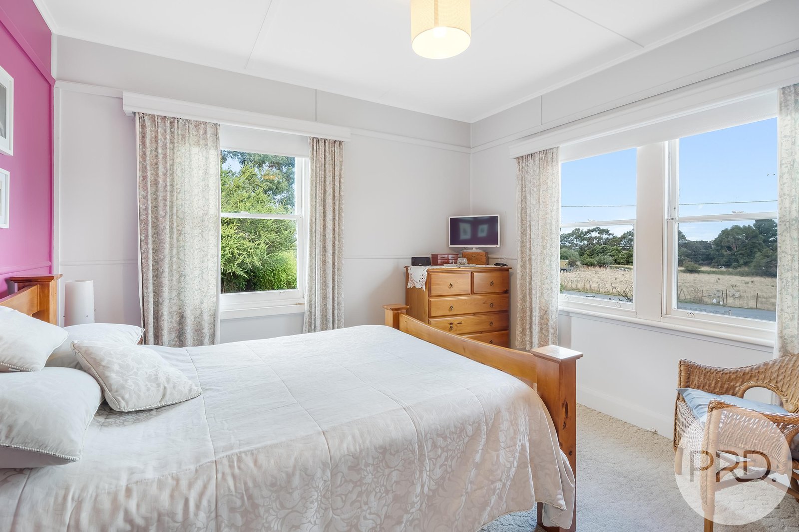86 Backhouse Lane CAMBRIDGE 10