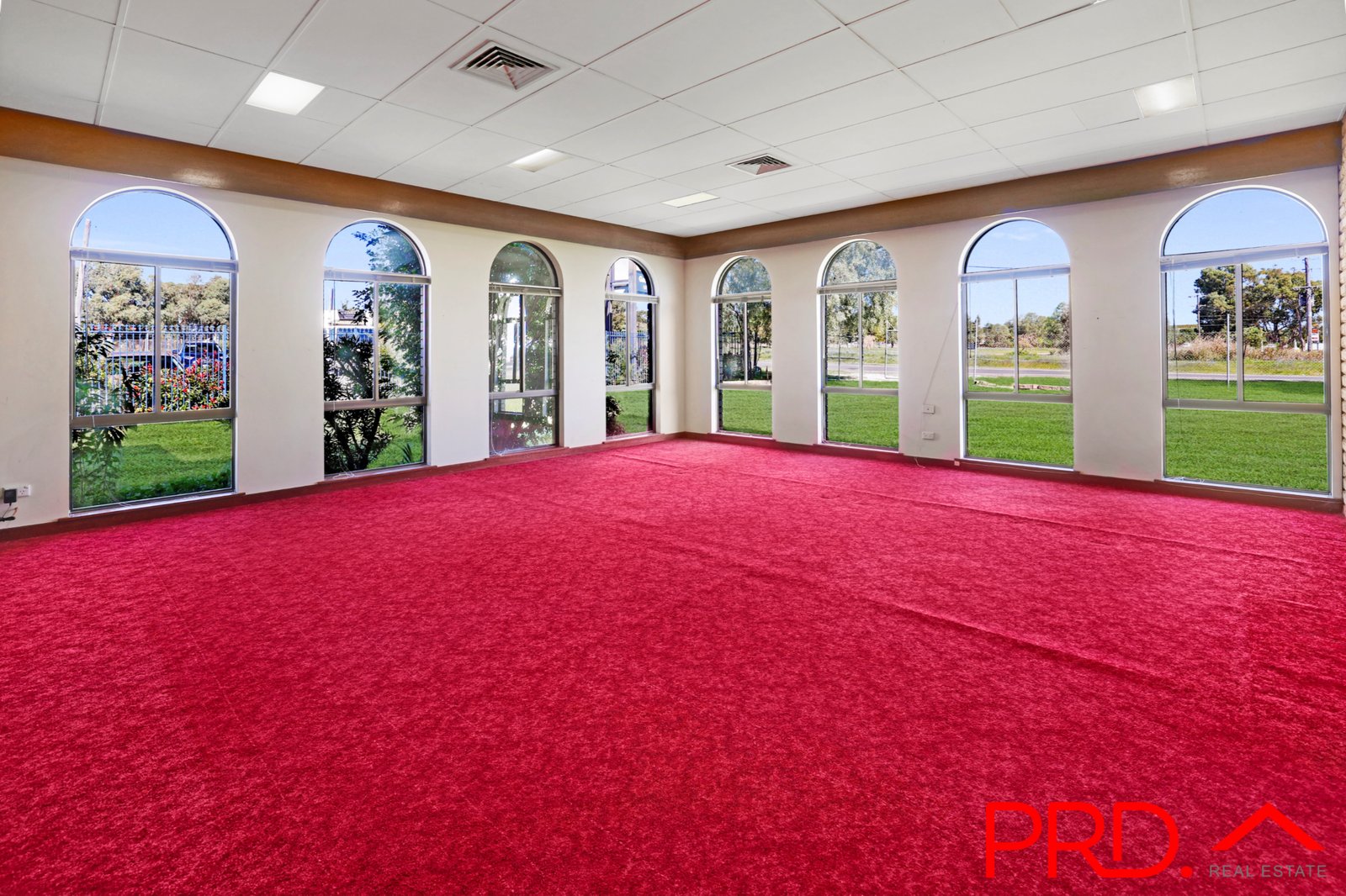 86 Barnes Street TAMWORTH 8