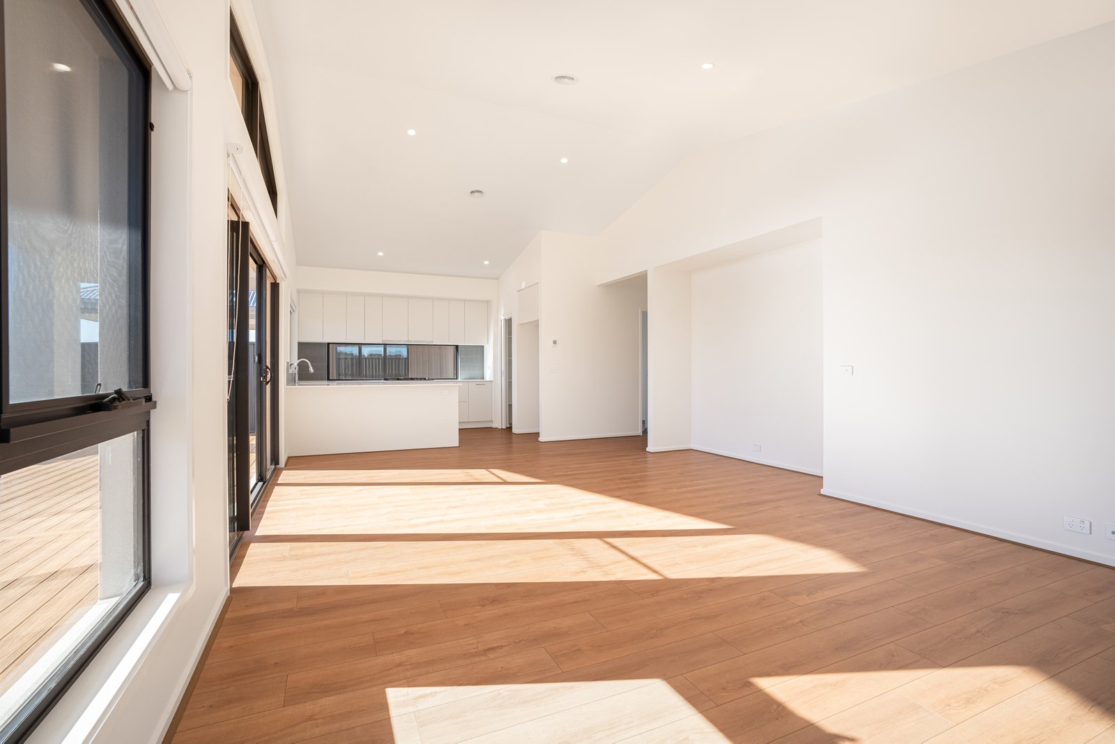 Gallery: 86 Black Swan Drive