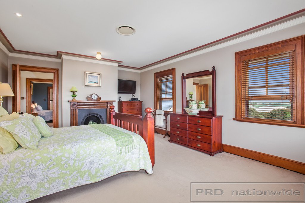 86 Canterbury Drive RAWORTH 9