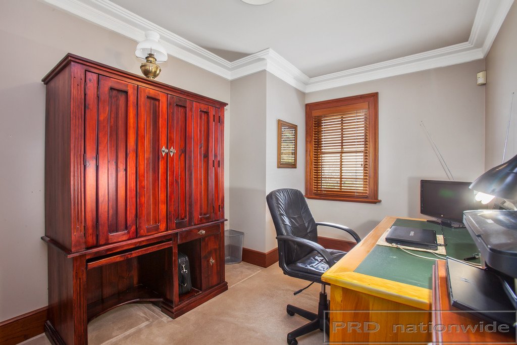 86 Canterbury Drive RAWORTH 15