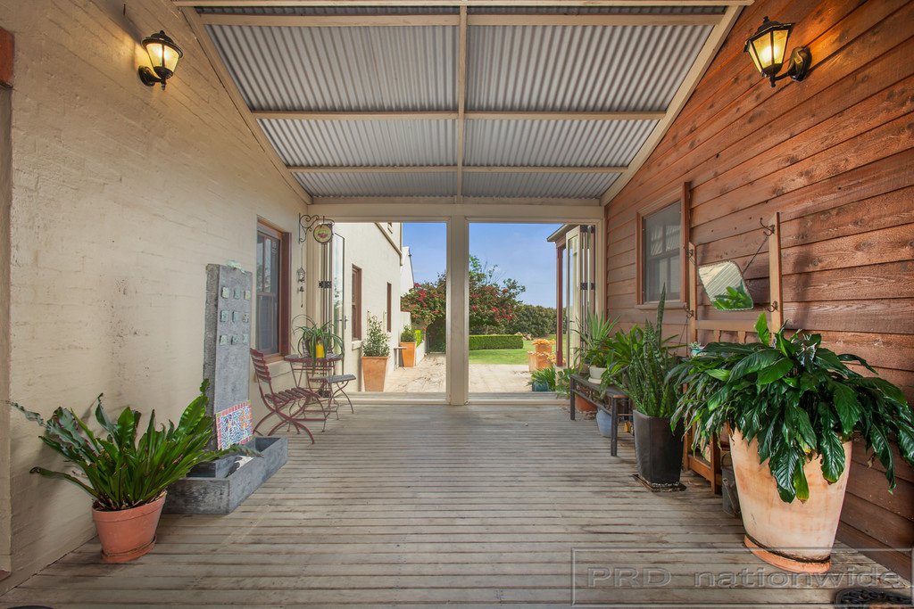 86 Canterbury Drive RAWORTH 16