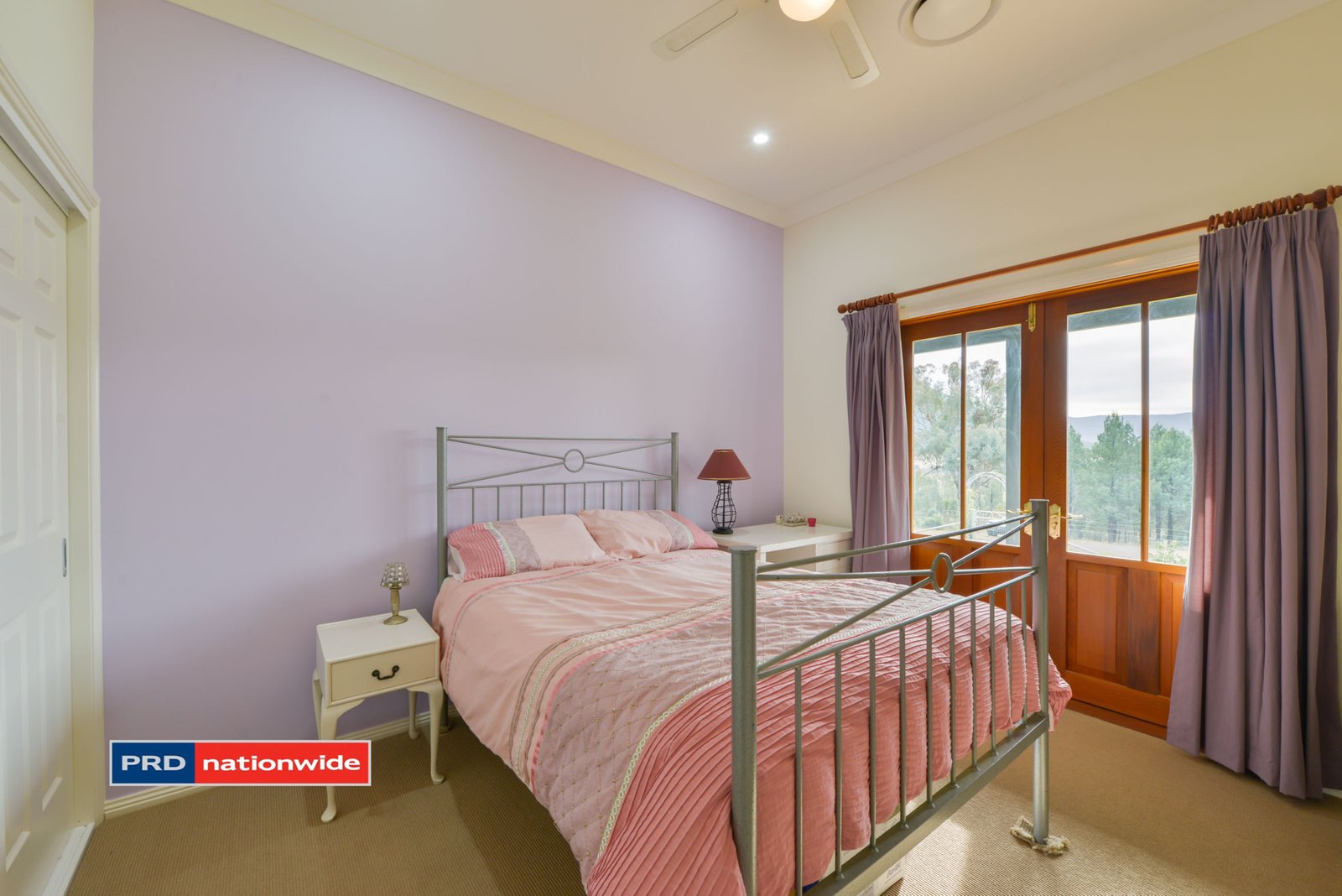 86 Catherine Way TAMWORTH 9