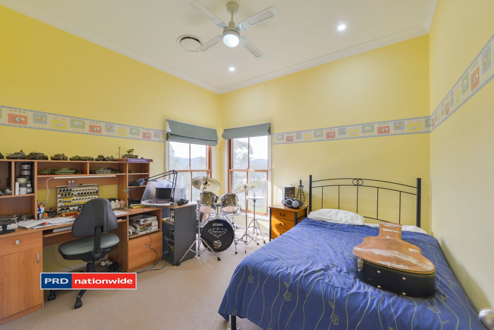 86 Catherine Way TAMWORTH 11