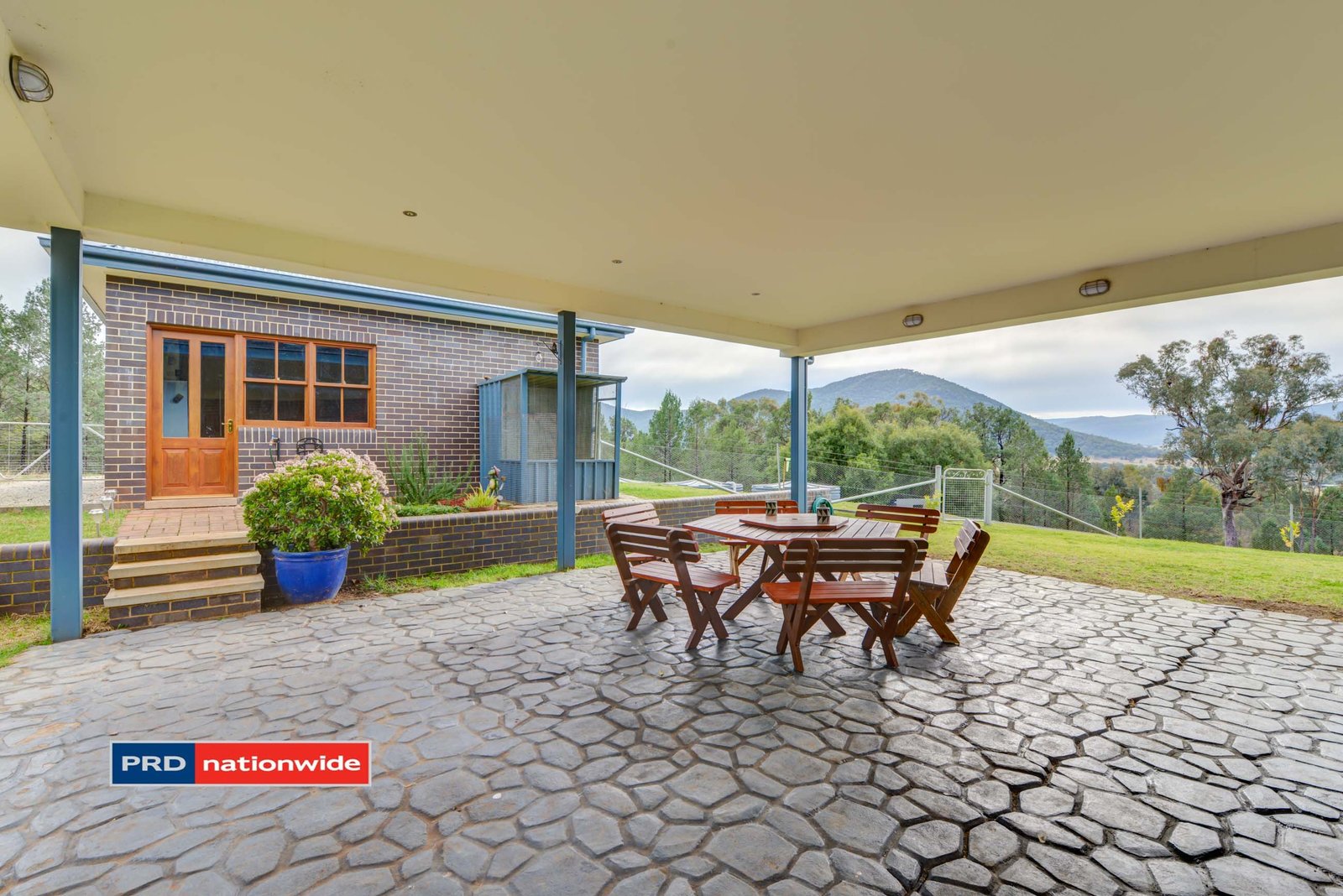 86 Catherine Way TAMWORTH 19
