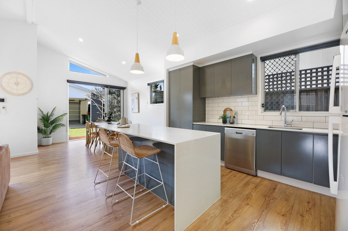 86 Chainey Avenue MIAMI 5