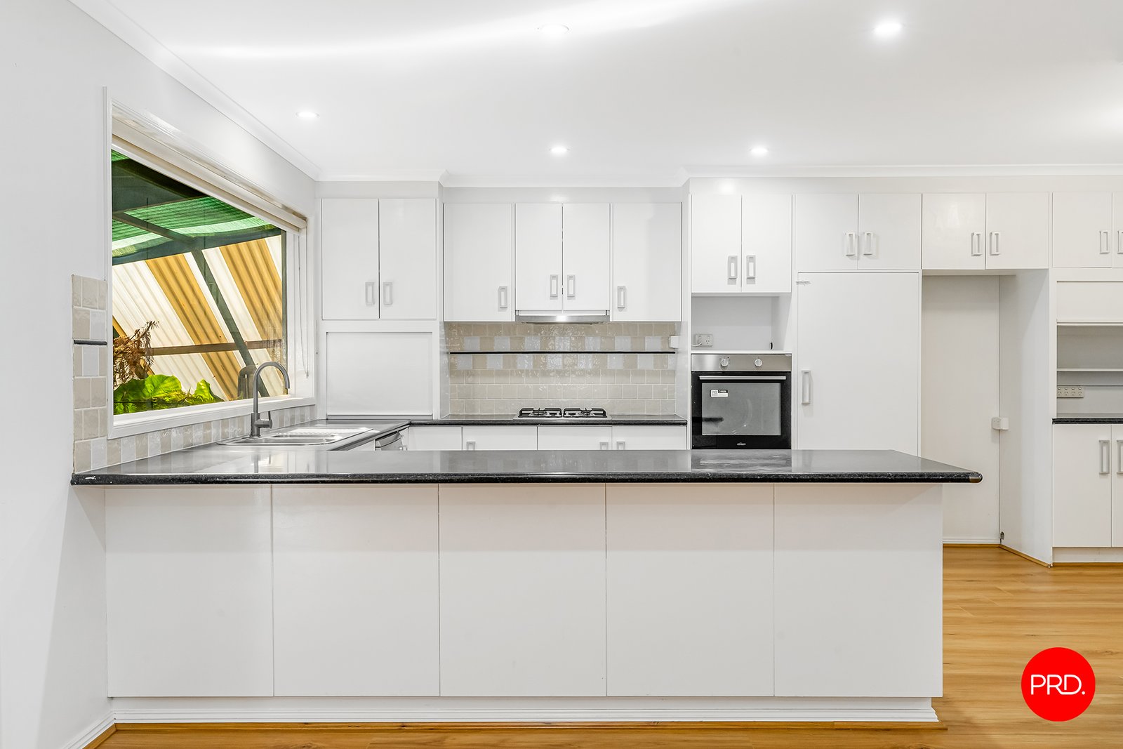 86 Church Street KANGAROO FLAT 5