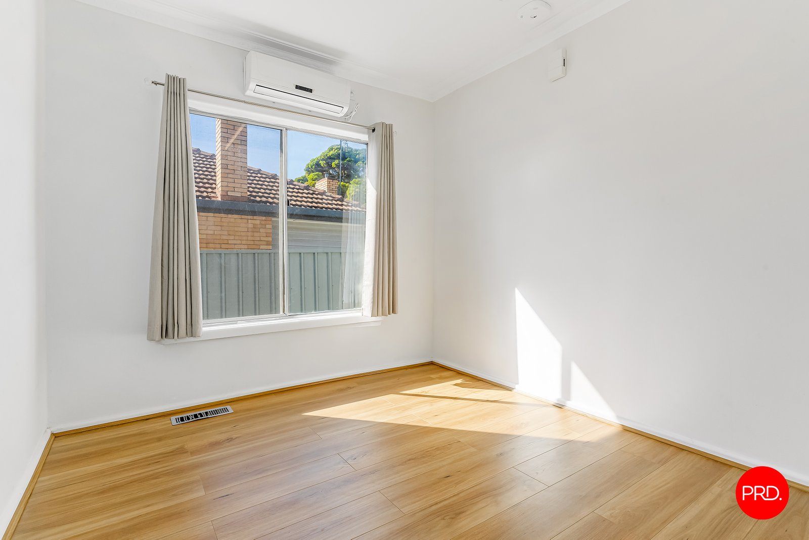 86 Church Street KANGAROO FLAT 14