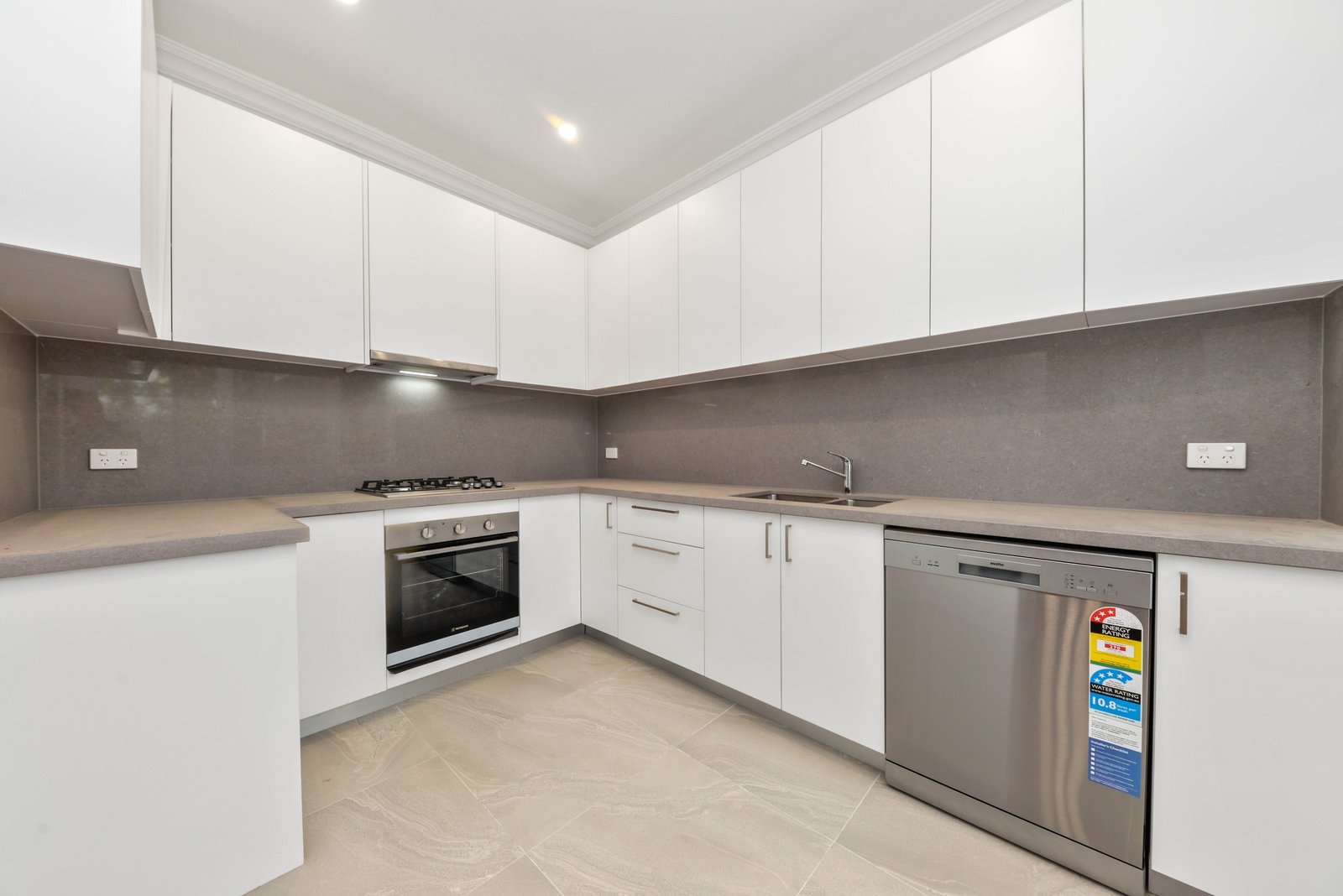 86 Clovelly Road RANDWICK 3