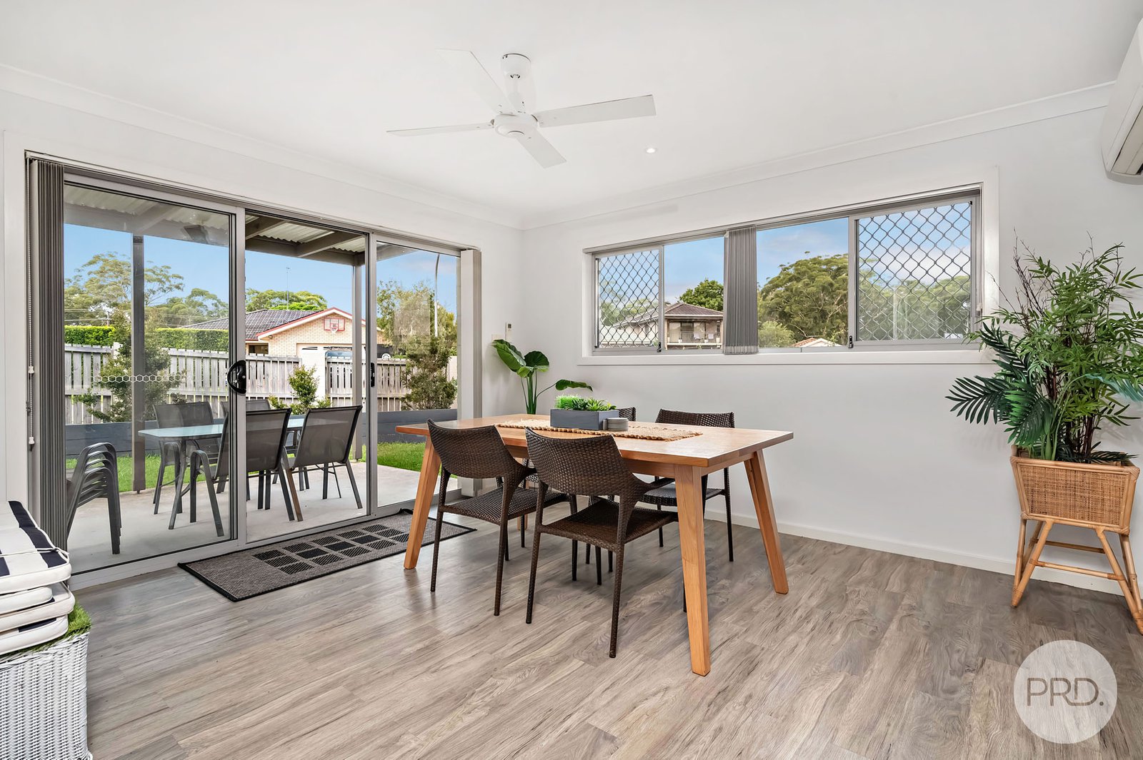 8/6 Corella Close SALAMANDER BAY 3