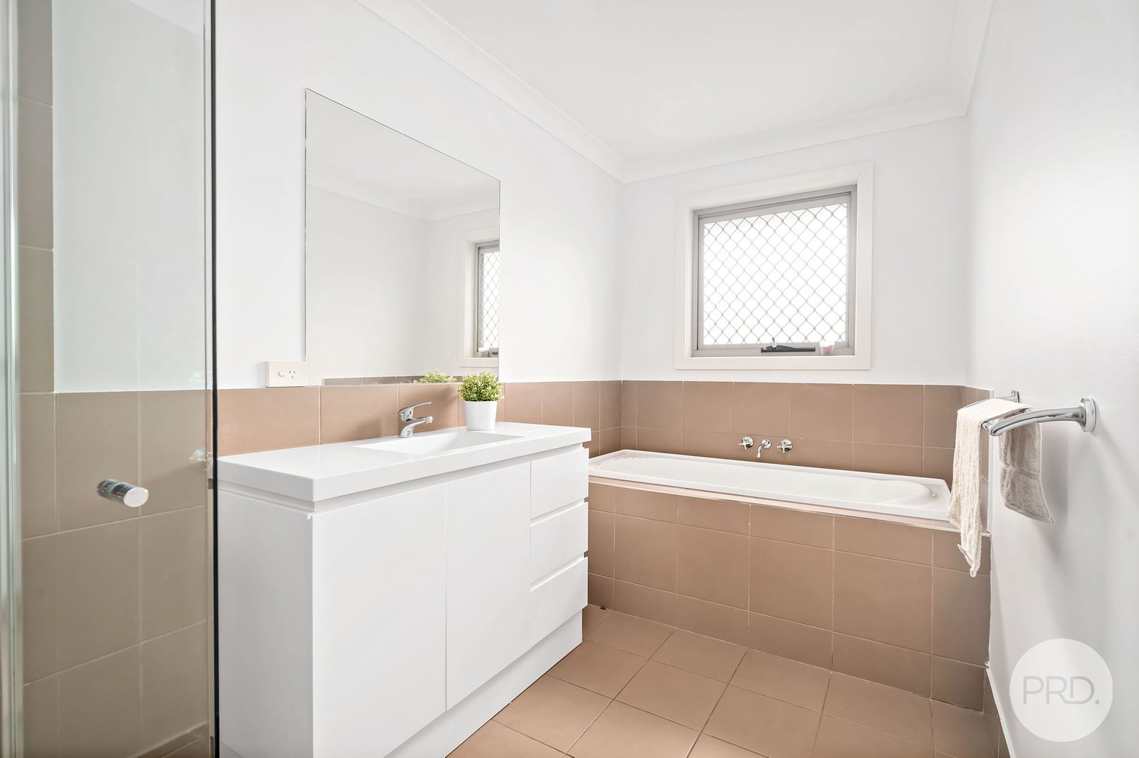 8/6 Corella Close SALAMANDER BAY 14