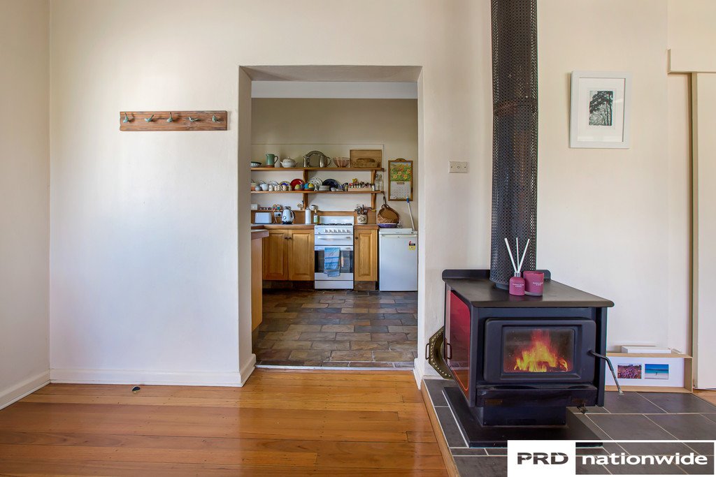 86 Denne Street TAMWORTH 8