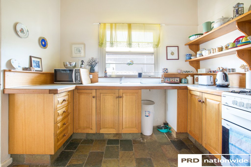 86 Denne Street TAMWORTH 12