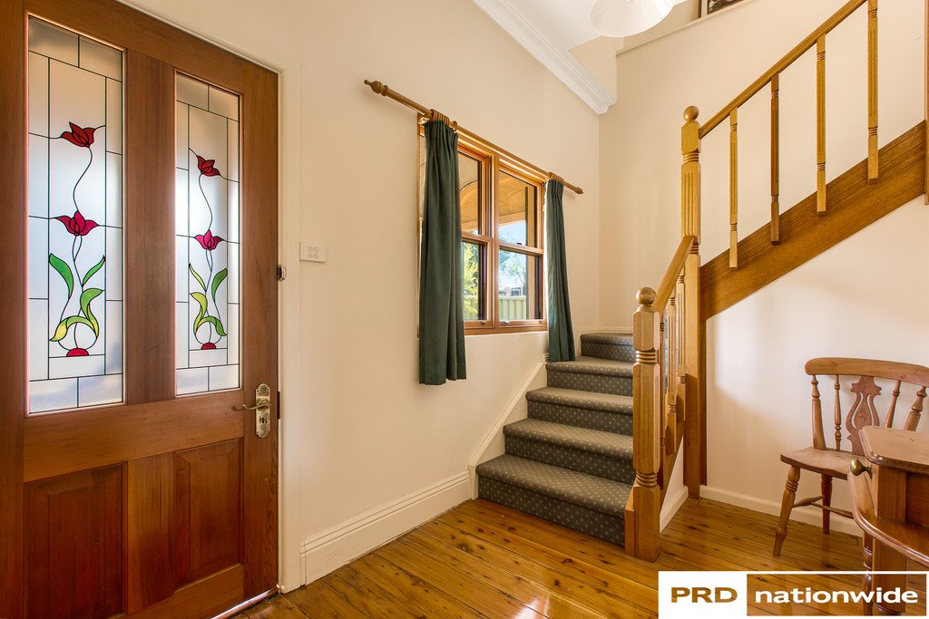 86 Denne Street TAMWORTH 13