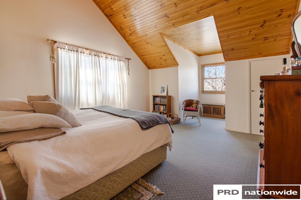 86 Denne Street TAMWORTH 16