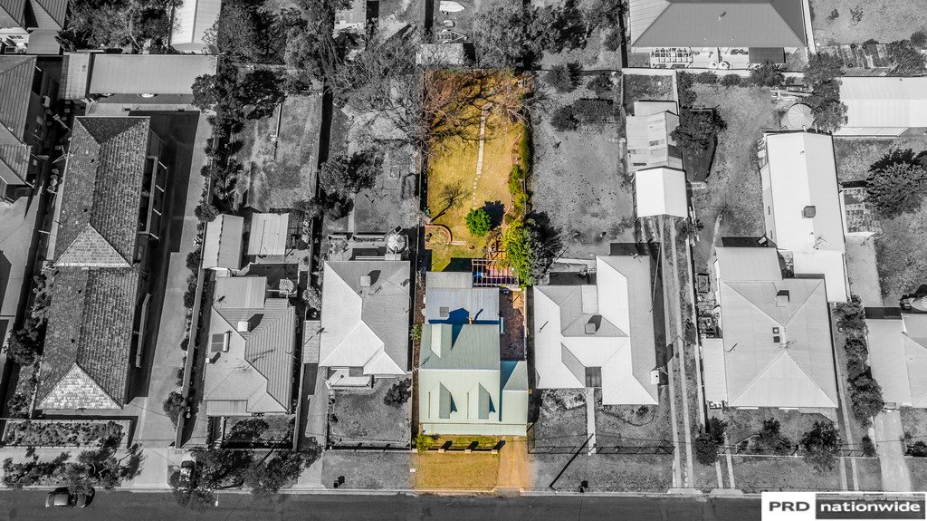 86 Denne Street TAMWORTH 25