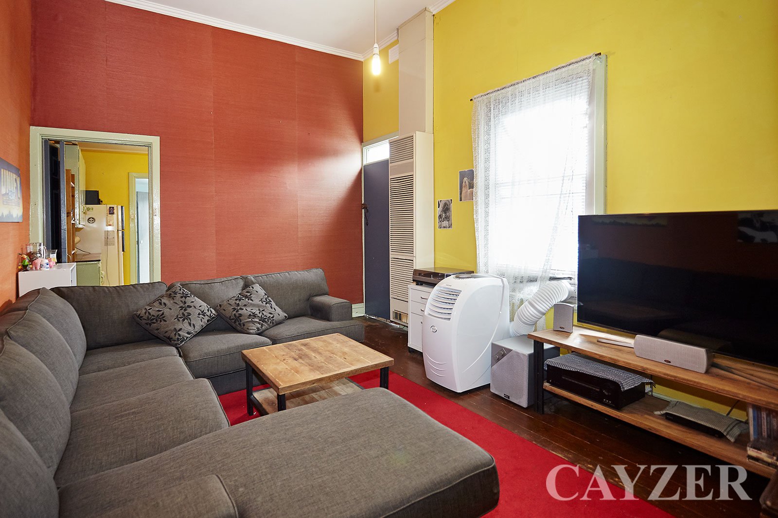 Gallery: 86 Evans Street