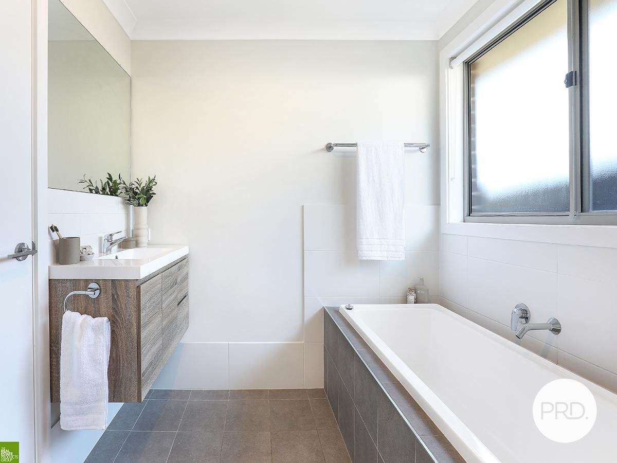 86 Farmgate Crescent CALDERWOOD 6