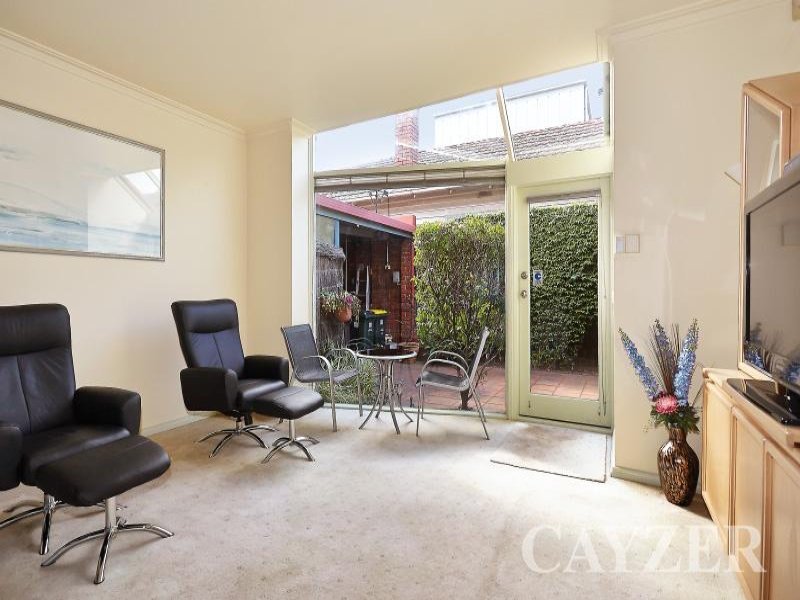 Gallery: 86 Farrell Street