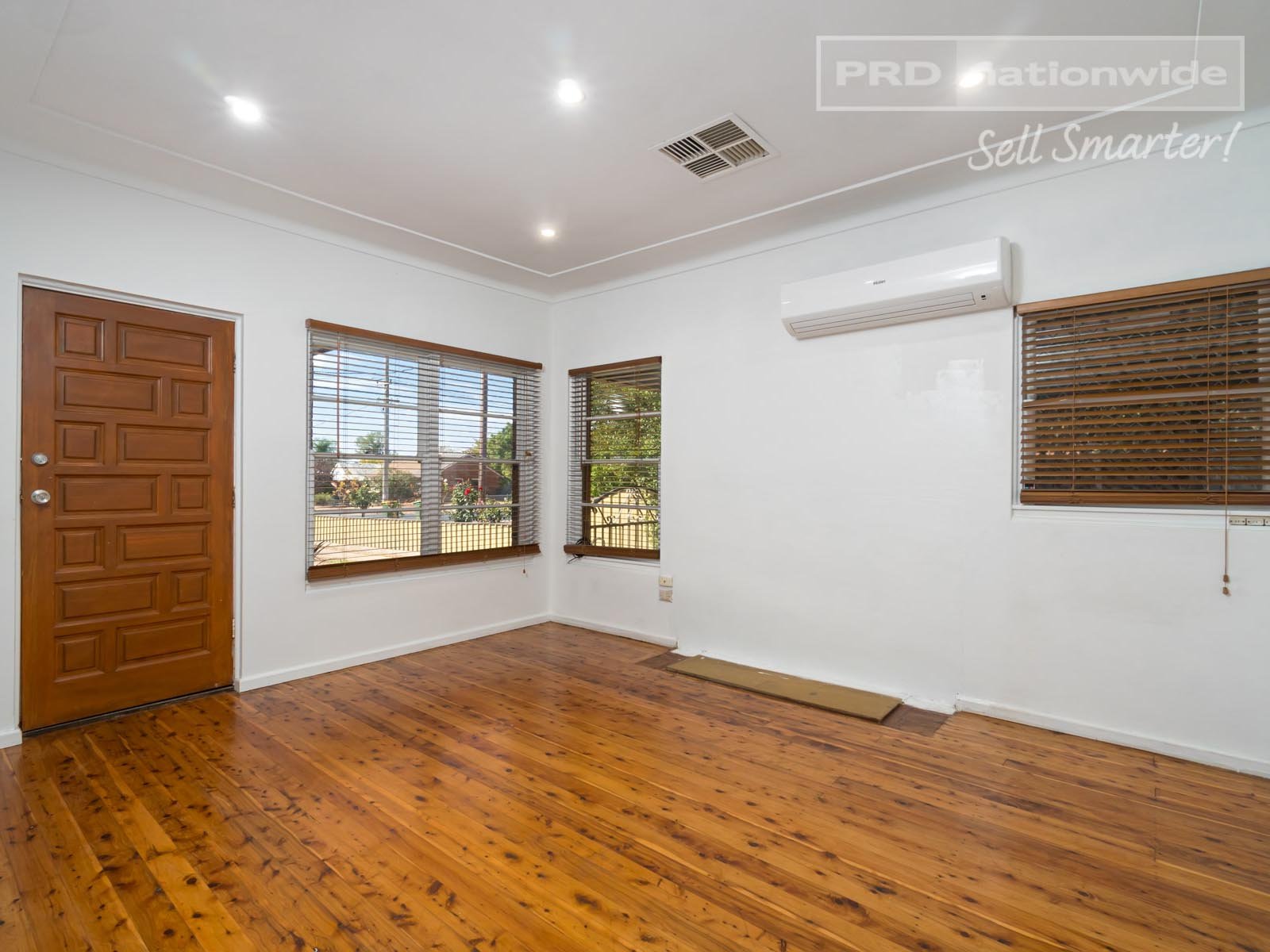 86 Fernleigh Road MOUNT AUSTIN 3