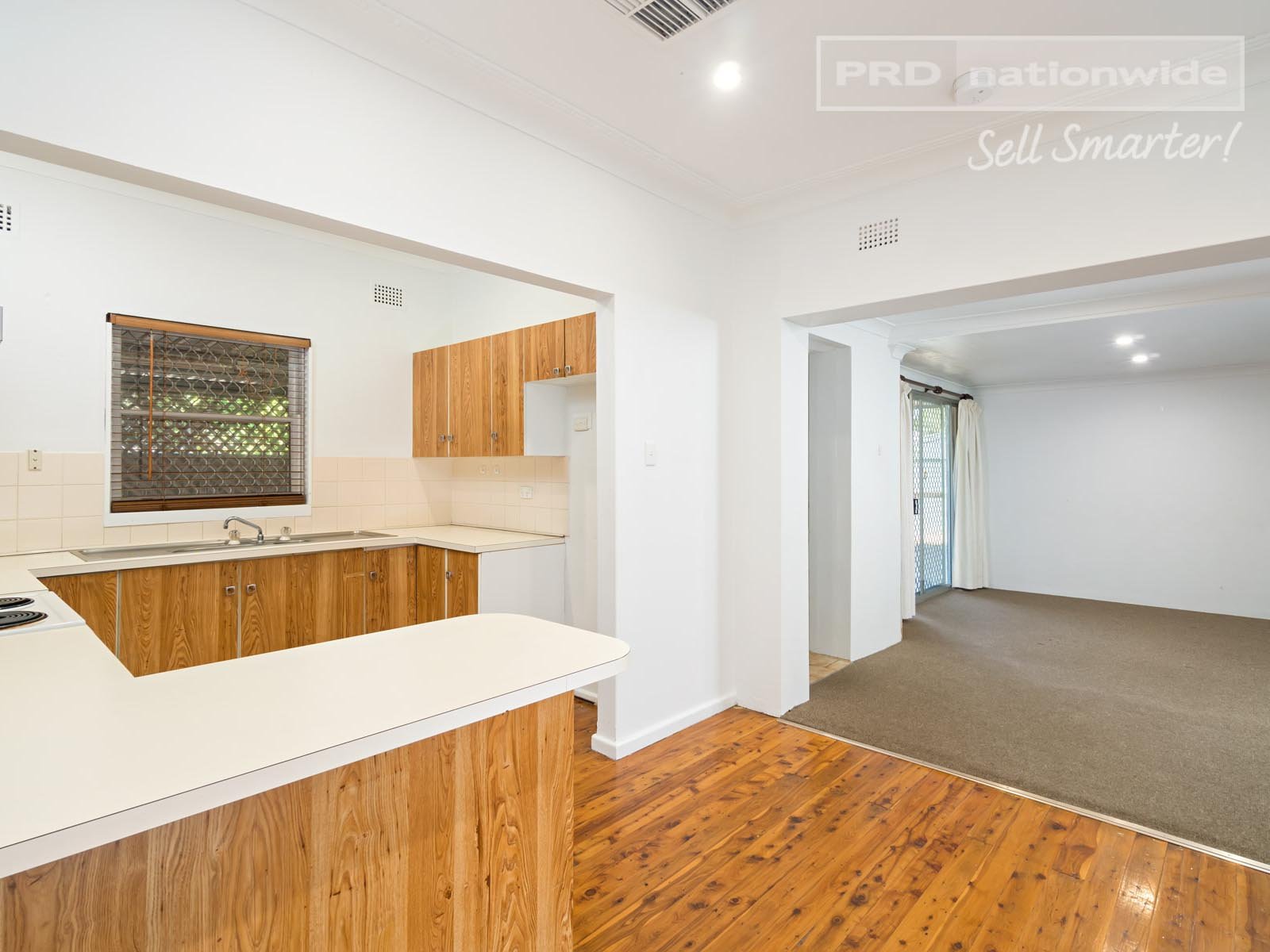 86 Fernleigh Road MOUNT AUSTIN 4