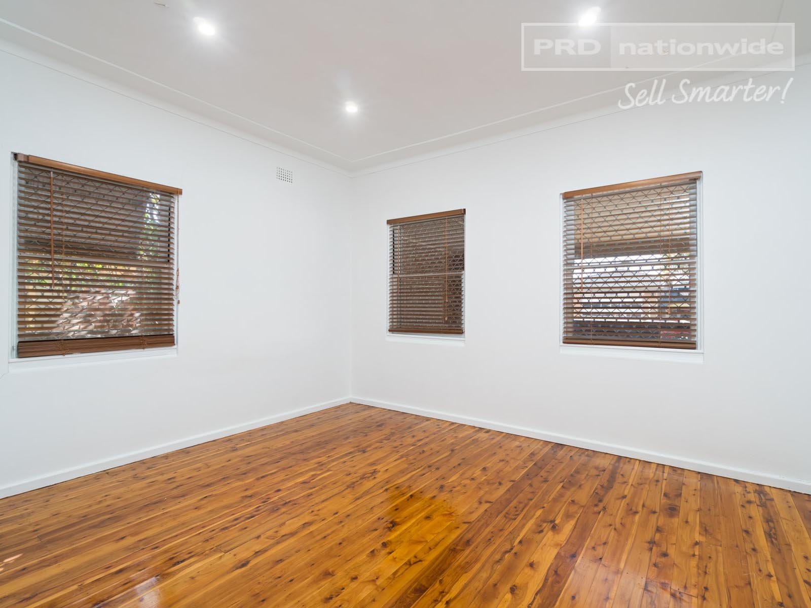 86 Fernleigh Road MOUNT AUSTIN 6
