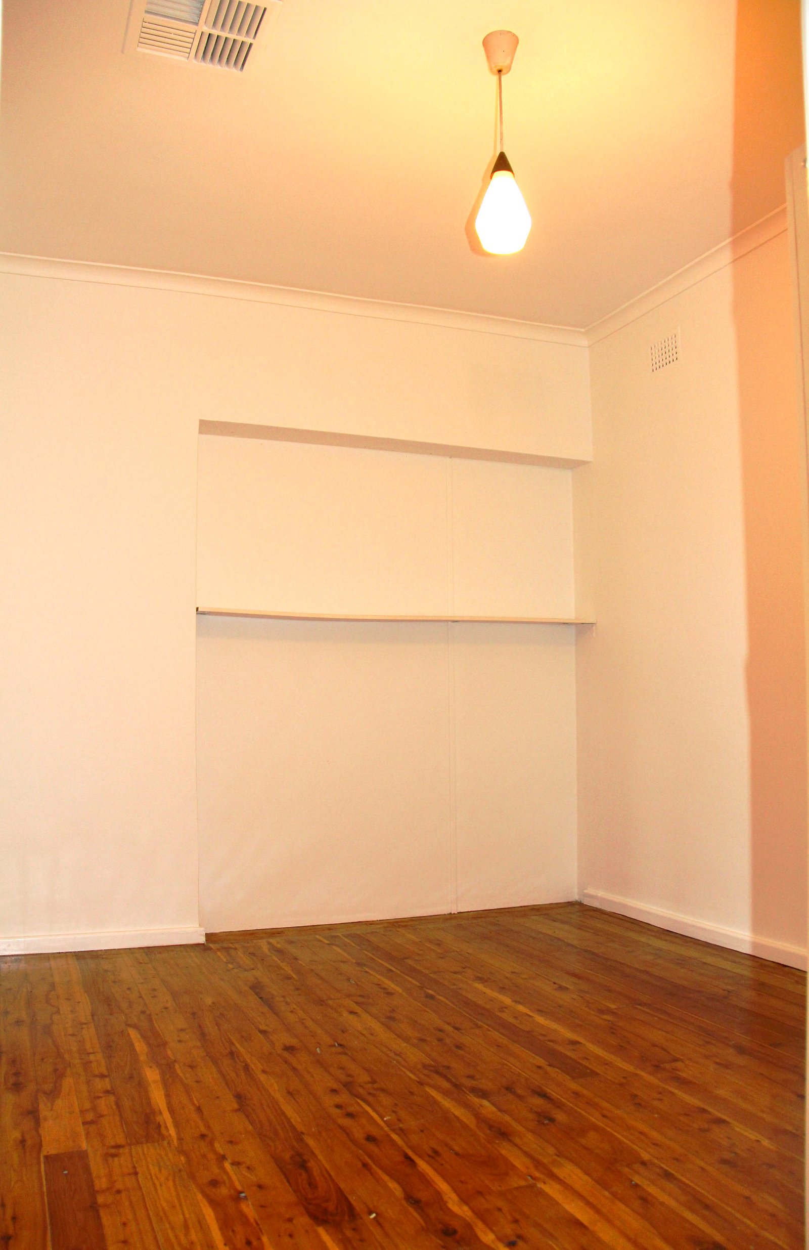 86 Fernleigh Road TURVEY PARK 7