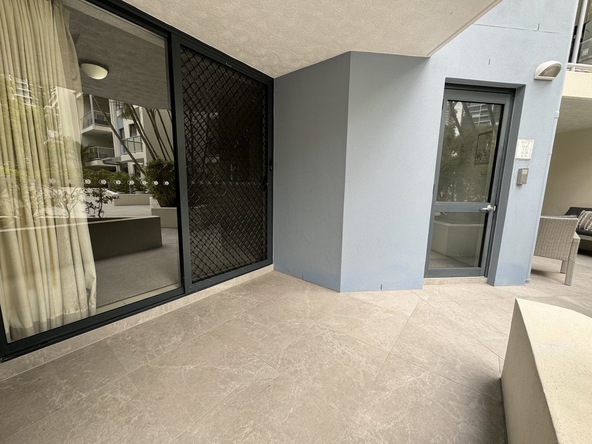 8/6 Fifth Avenue Burleigh Heads 15