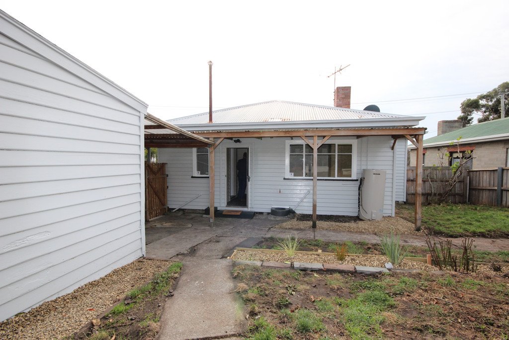 86 Gepp Parade DERWENT PARK 9