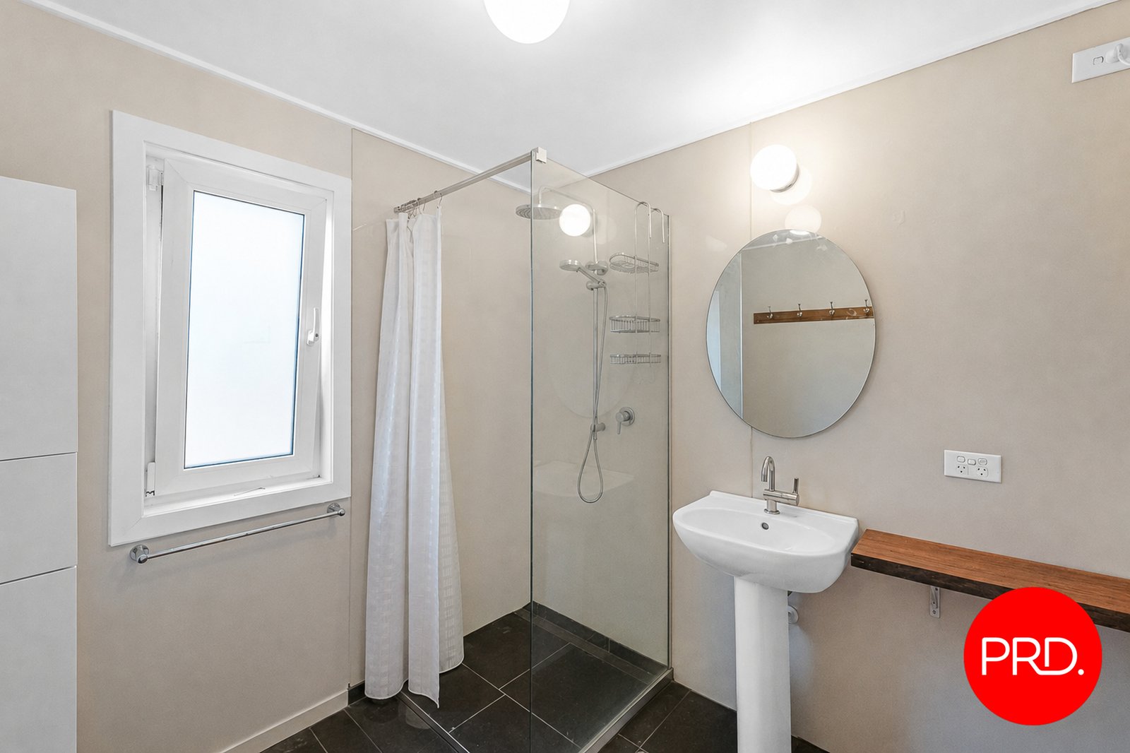 86 Gibraltar Street BUNGENDORE 12