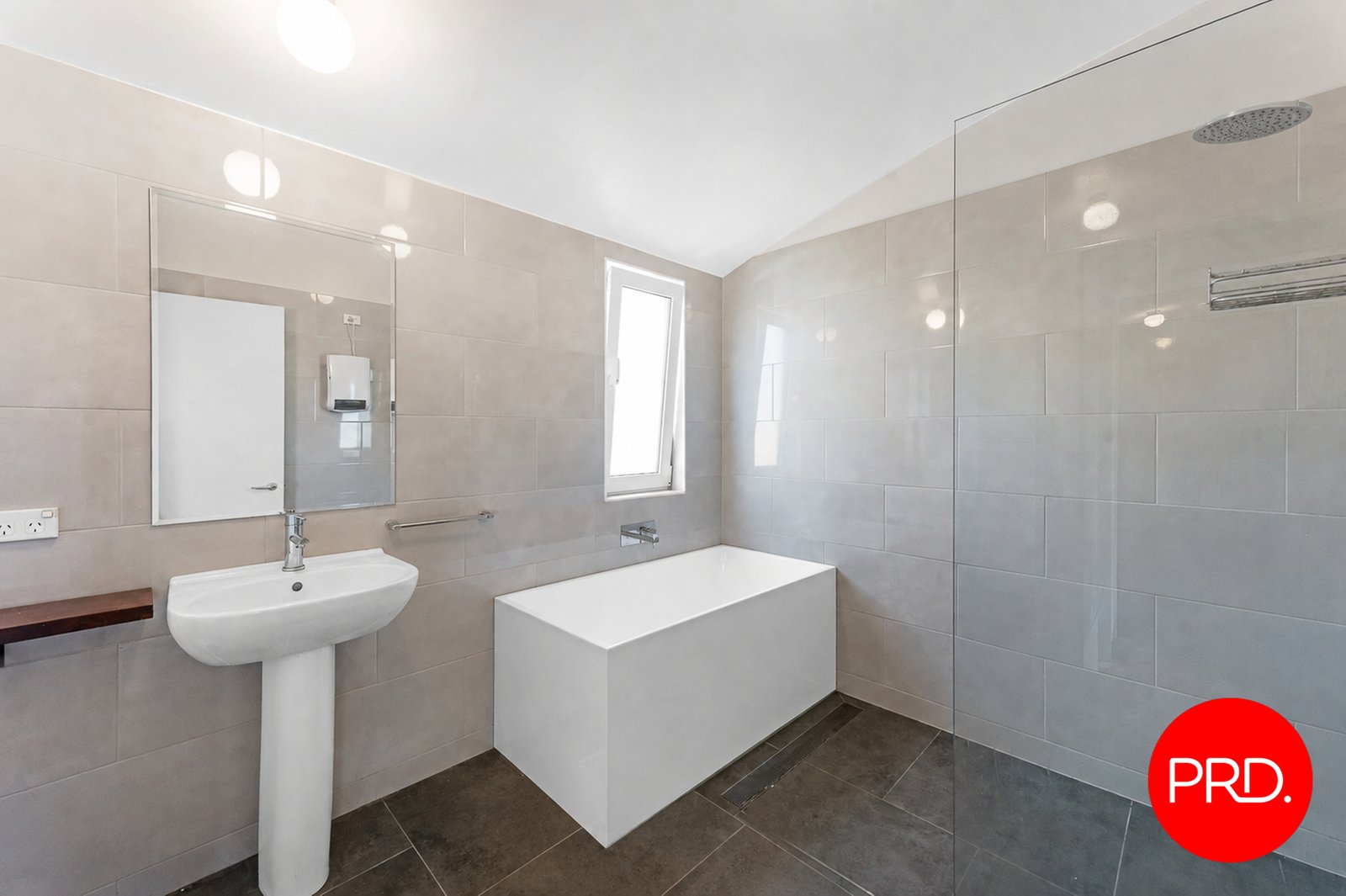 86 Gibraltar Street BUNGENDORE 19
