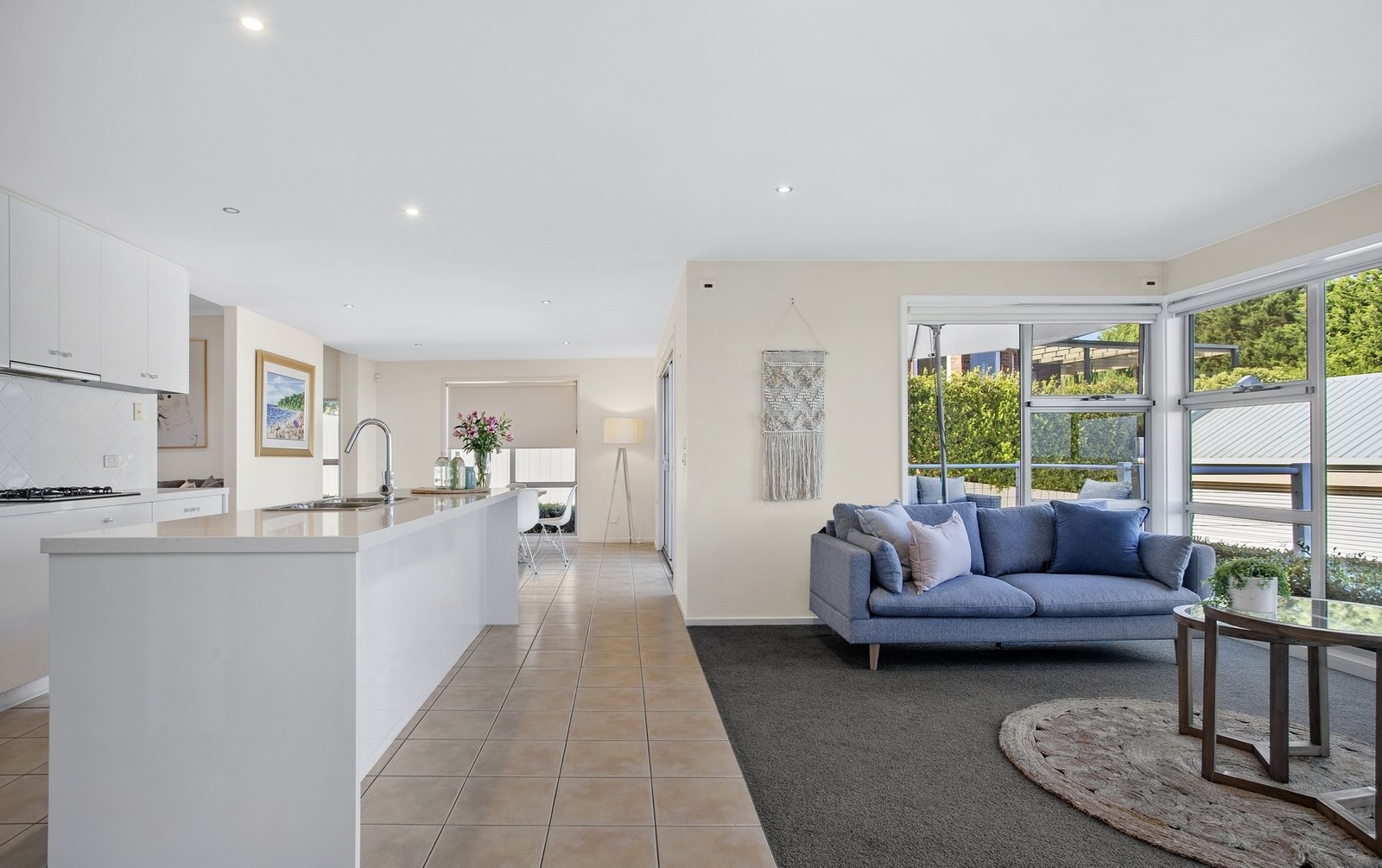 Gallery: 86 Grosvenor Drive
