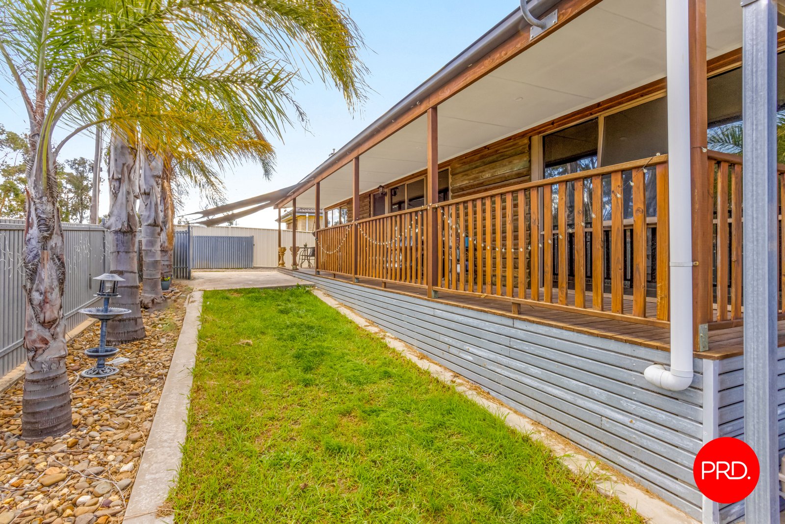 86 Happy Valley Road LONG GULLY 1